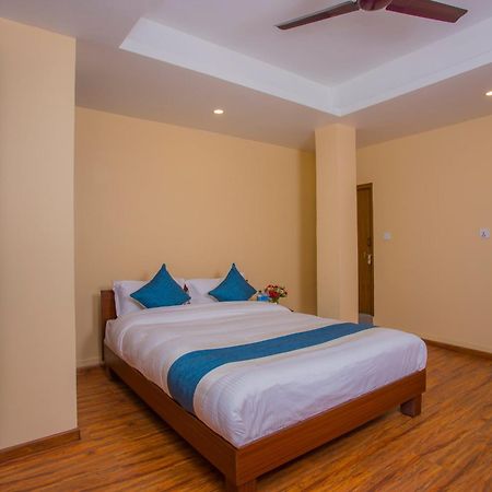 Oyo 273 Hotel Rara Palace Kathmandu Luaran gambar